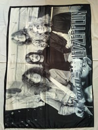 LED ZEPPELIN - Band photo Flag (cloth poster Banner tapestry) Hard Rock