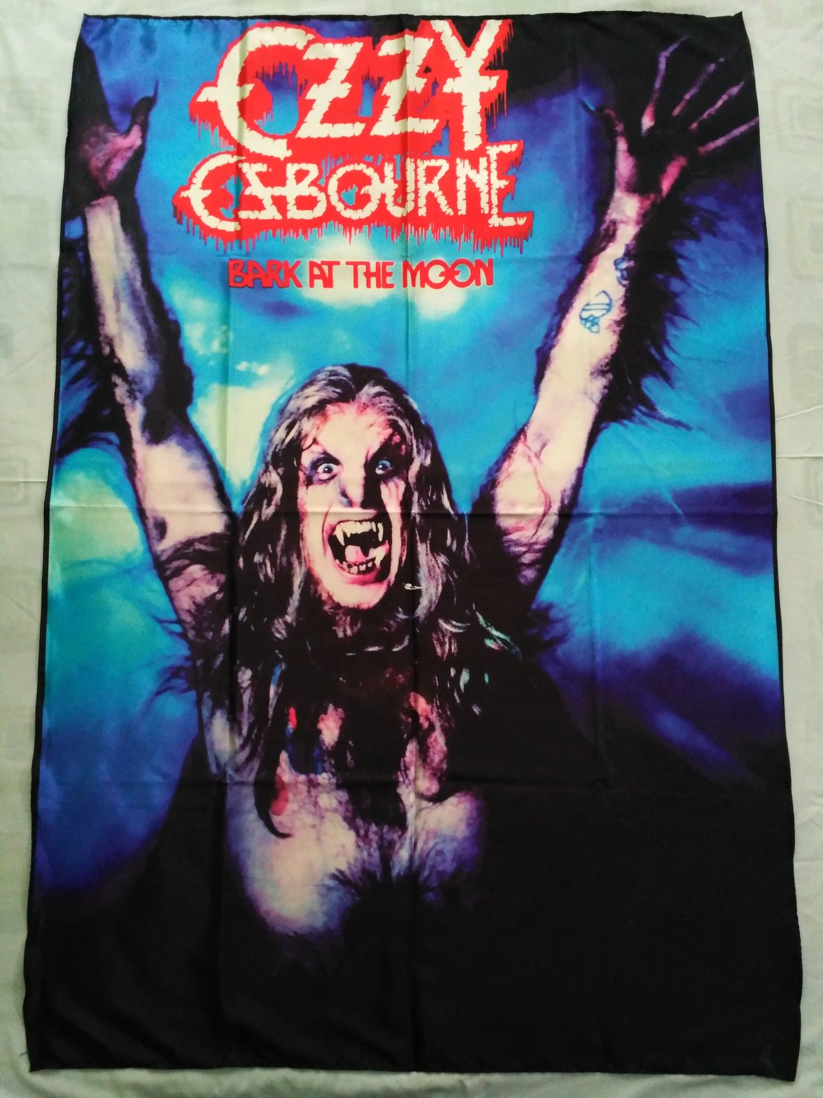 OZZY OSBOURNE - Bark at the moon Flag (cloth poster Banner