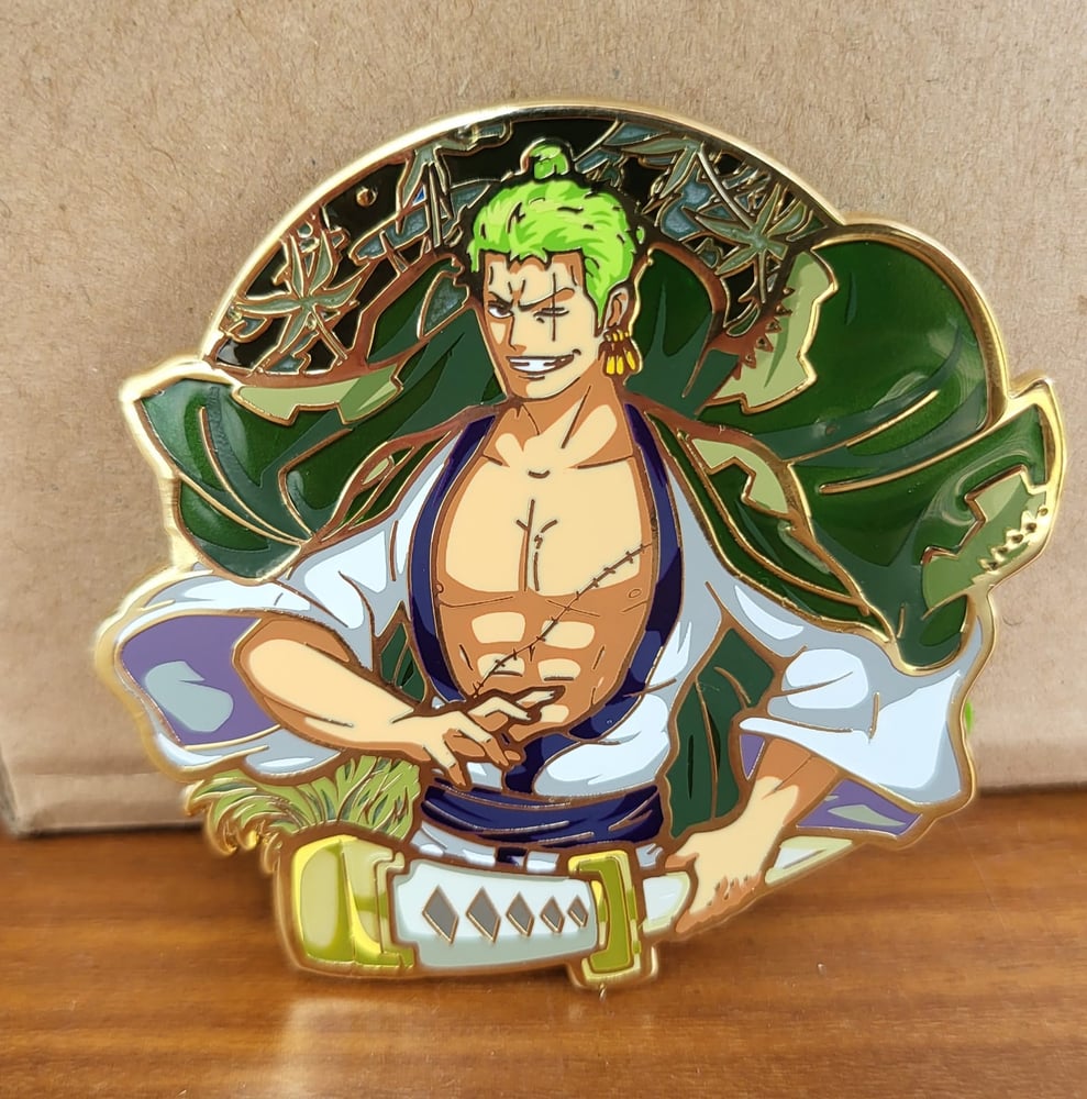Image of Zoro - In HANDS!