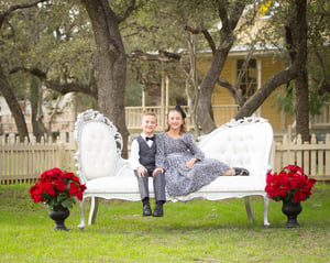 Image of Outdoor 30-Minute Session (with sofa)