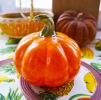 Image 1 of Statuettes: Red decorative ceramic gourd