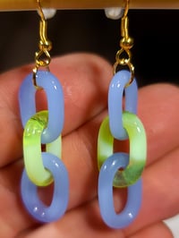 Image 4 of Tiny chain links