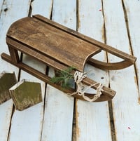 Wooden    props   sledge   5