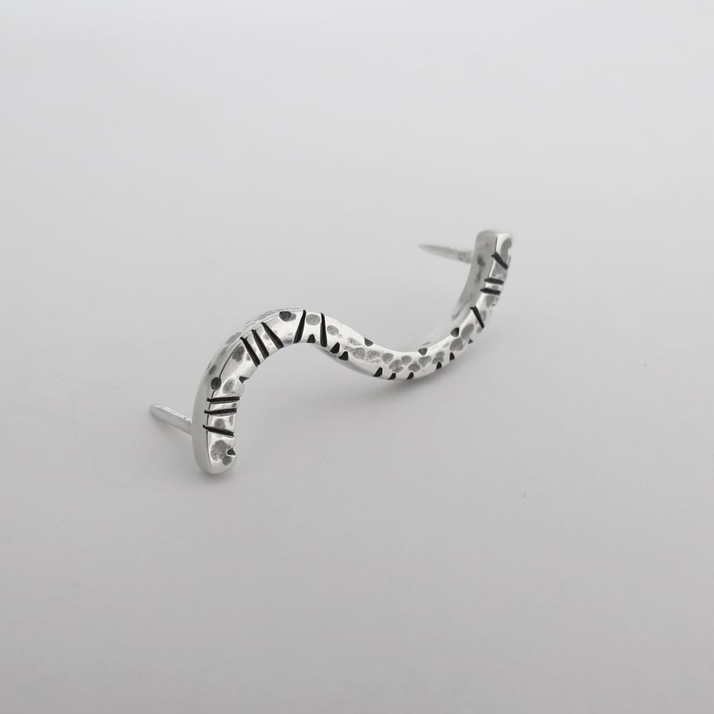 Image of NOTCHED Wiggle Pin