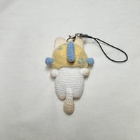 Image 2 of Loafy Cat in Yellow Pufferfish Hat Keychain