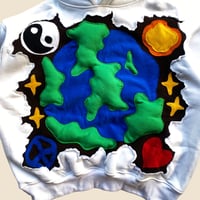 Image 3 of REWORKED 3D PUFF EARTH WHITE HOODIE SIZE L