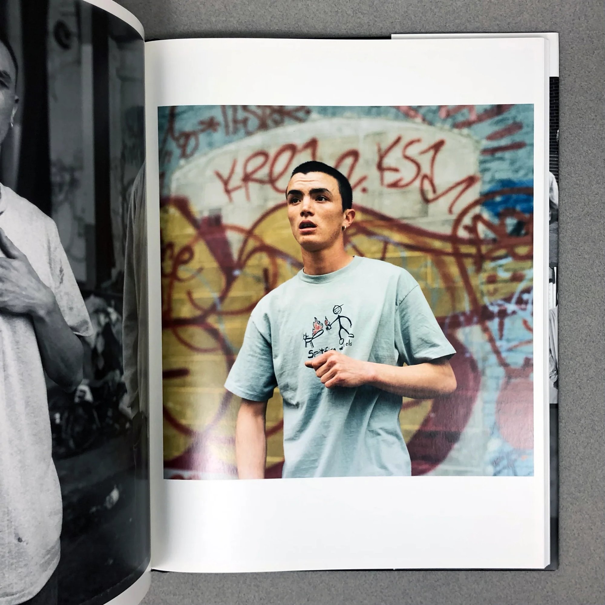 Ari Marcopoulos - Out & About *Signed* | Gully-Books Ari Marcopoulos - Out & About *Signed* | Gully-Books