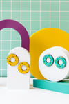 Donut Memphis grande amarillo/turquesa