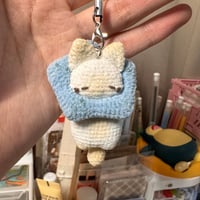 Image 3 of Loafy Cat in Blue Starfish Hat Keychain