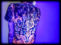 Image 6 of unChaiNeD UV Crop (Large)