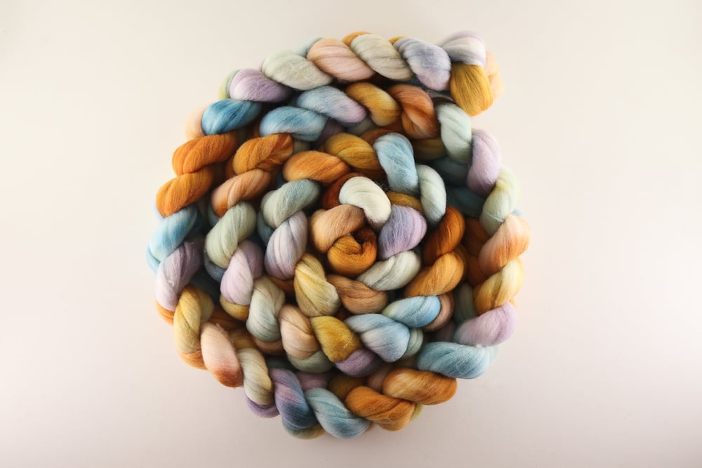 Image of (Club members only) July Fiber Club 🧡 Haystacks 🧡 Rambouillet (PRE-ORDER)