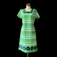 Image 1 of Mod Green Pop Art Dress Medium