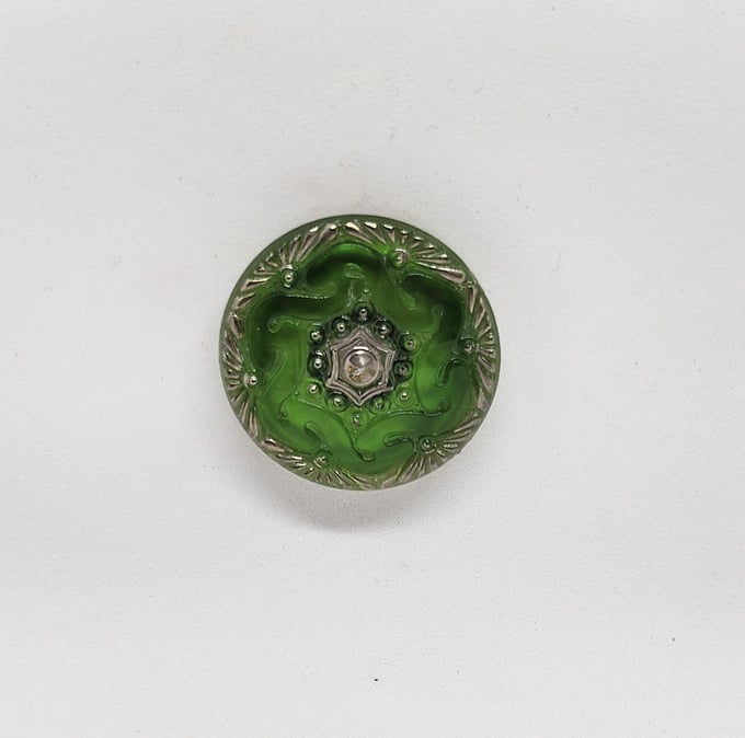 Image of Czech Glass Magnetic Pin #24-763