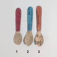 Image 3 of Assorted Paper Teaspoons