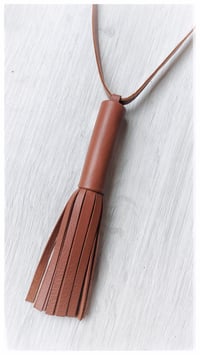 Image 2 of Amazzone Collana - Tabacco con laccio tabacco - 20% off