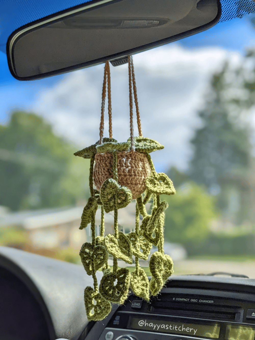 Image of Monstera hanging plant charm