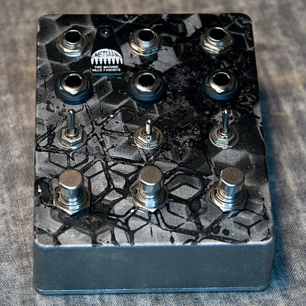 Image of HARD CUTS - 3 channel cut-up harshnoise mixer/splitter