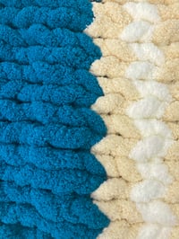 Image 3 of Teal, Cream & White