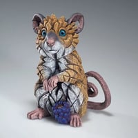 Image 2 of Edge Sculpture "Field Mouse"