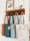 Sac velours porté épaule 1