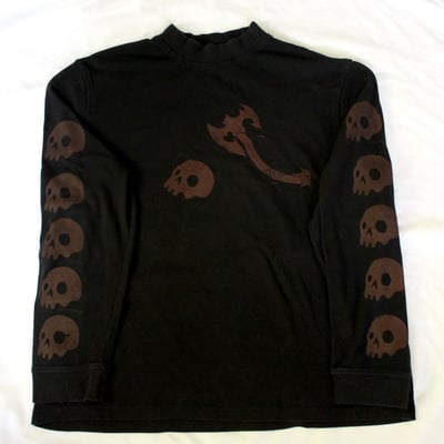 Image of Axe 2 Skull Long Sleeve Shirt (Unisex XL)