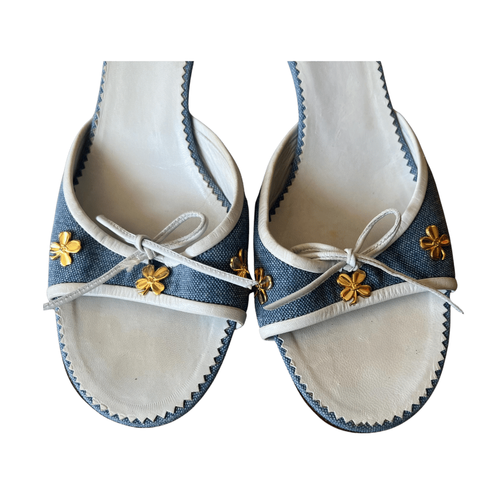 Image of CHANEL CLOVER KITTEN HEEL MULES