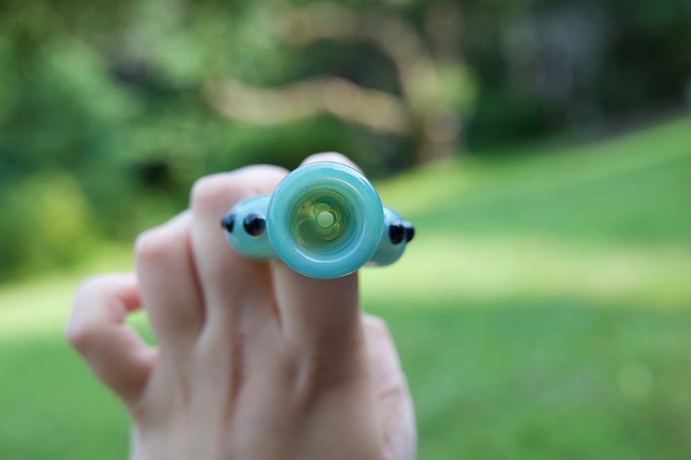 Aqua mania Ring chillum 