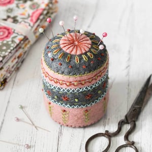 Image of Felt Pincushion Kit