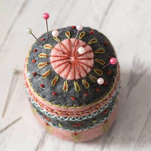 Image of Felt Pincushion Kit