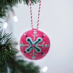 Image of Needle Felted Christmas Baubles Kit