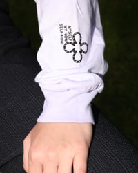 Image 4 of uff apparent connection lila longsleeve