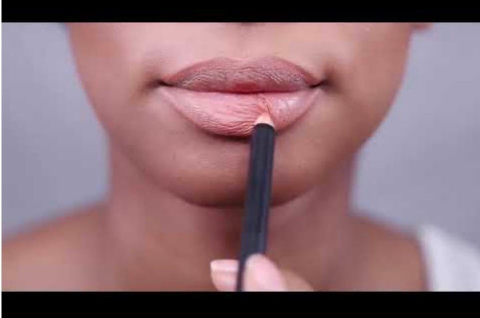Image of Lady (Lipliner)