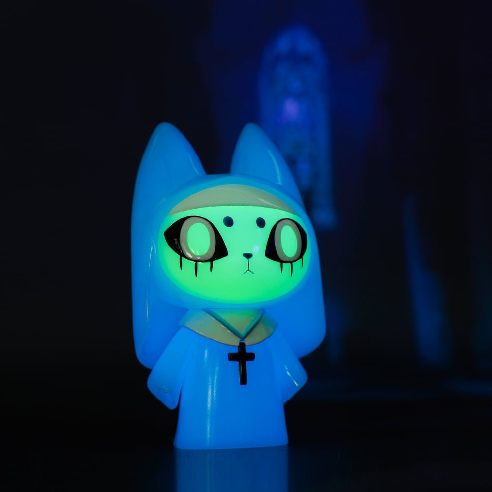 Image of BADMEAW MAUD DOUBLE GLOW EDITION