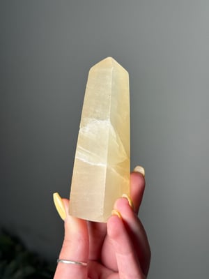 INTUITIVELY CHOSEN LEMON CALCITE TOWERS -PAKISTAN-