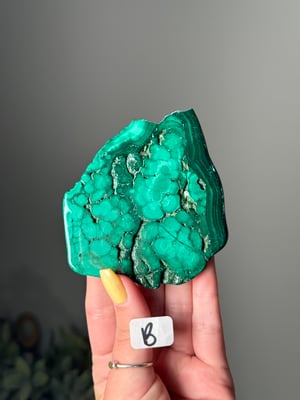 MALACHITE SLABS