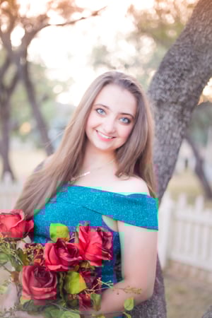 Image of Outdoor 30-Minute Mini-Session at Bracken Village