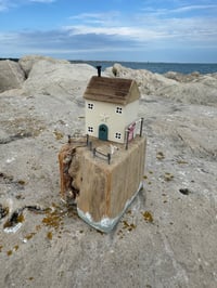 Image 2 of Clifftop Cottage No.2