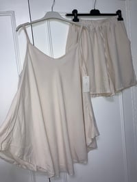 Beige vest short set 