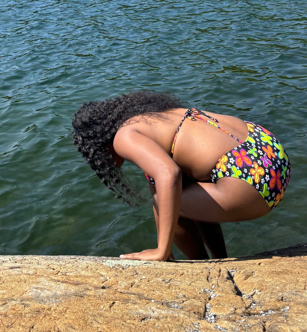 Nini Bottom