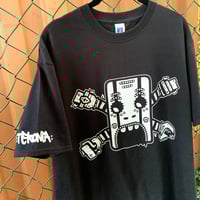 Image 4 of SKULL&CROSSBONES - TSHIRT