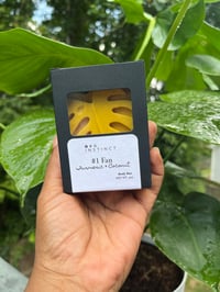 Image 1 of Turmeric & Goats Milk Signature bar