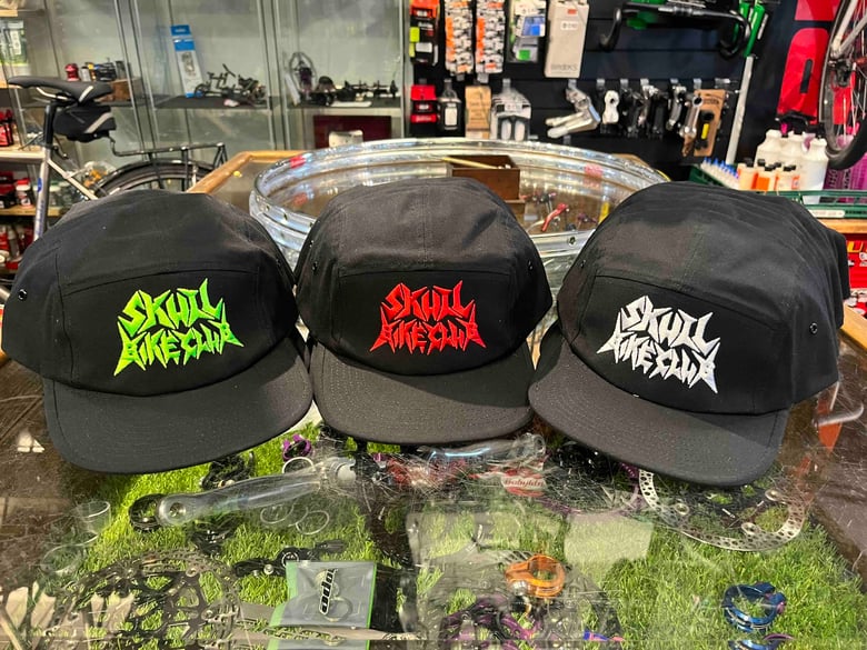 Image of SKULL BIKE CLUB THRASH 5 PANEL