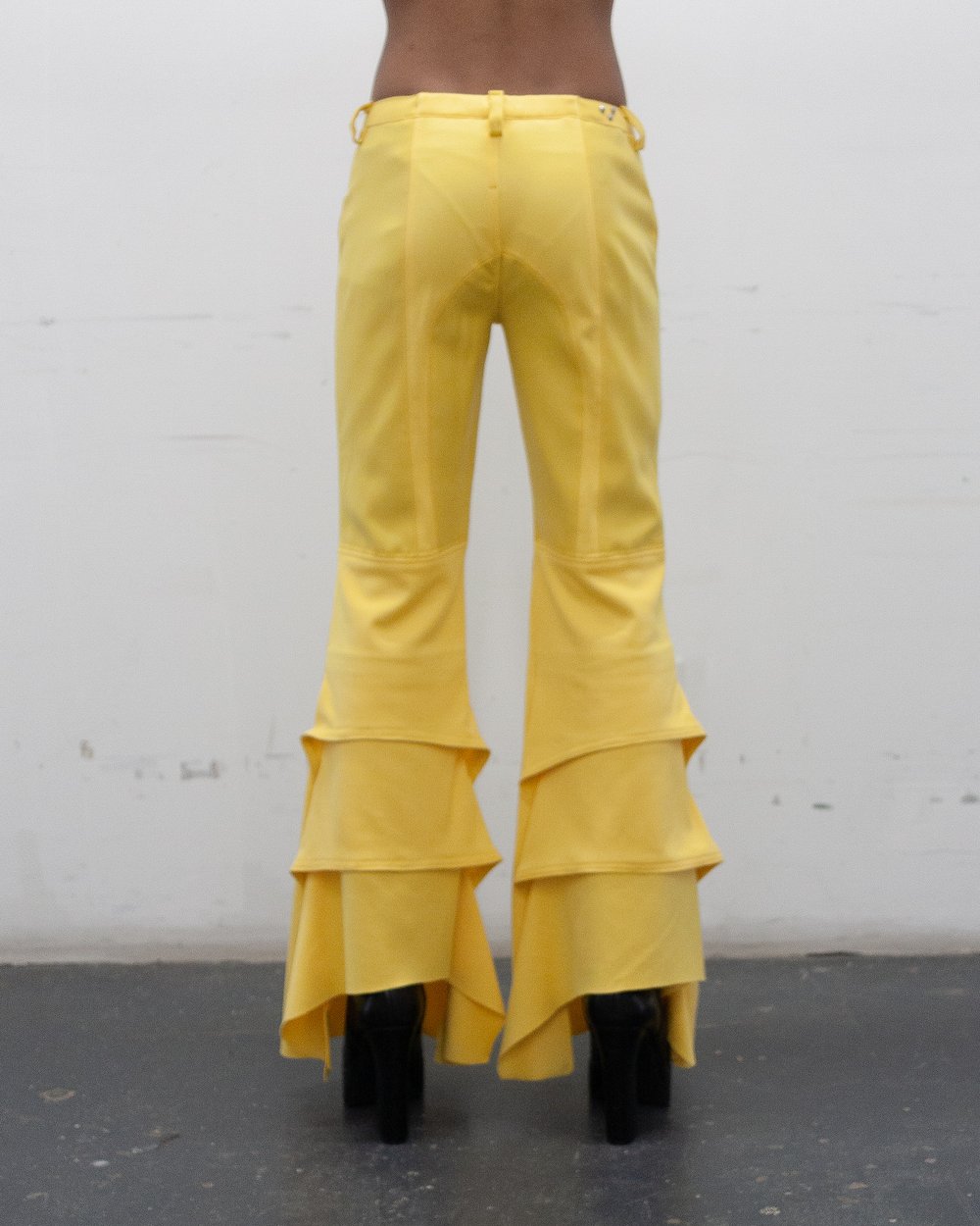 THE REPOSE PANT - HALO YELLOW