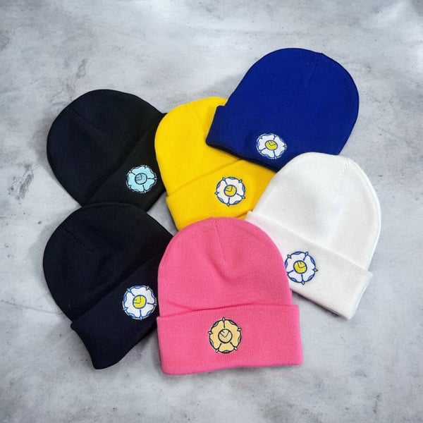 Image of CREST BEANIES