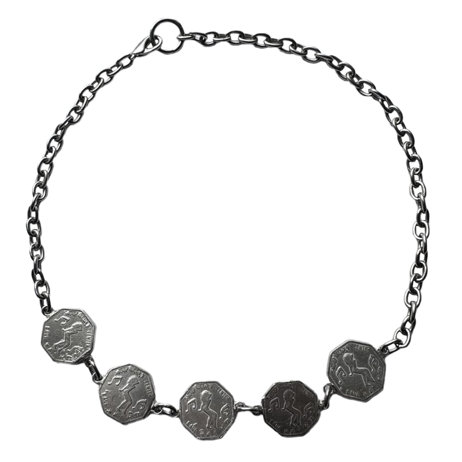 Image of SHOWWORLD CHOKER