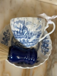 Image 3 of Johnson Brothers  Limoncello 540 Baccarat Tulip Time Ladies Shaving Soap Set