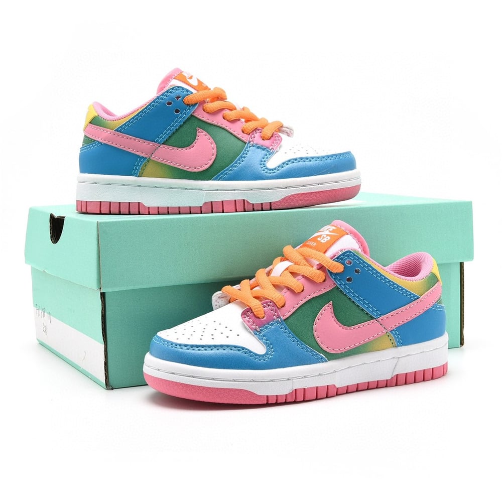 Image of Nikki Sneakers