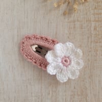 Image 2 of Daisy Crochet Clip 