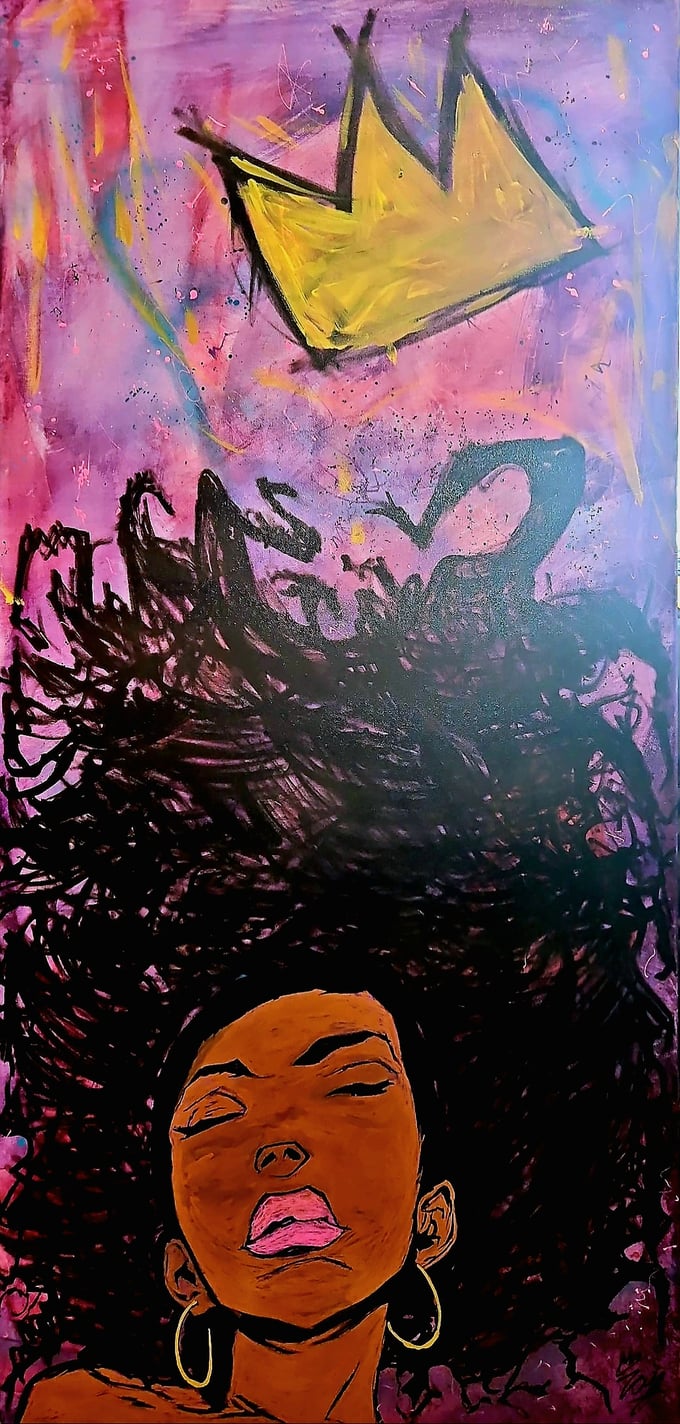 Image of Pink Crowned Queen
