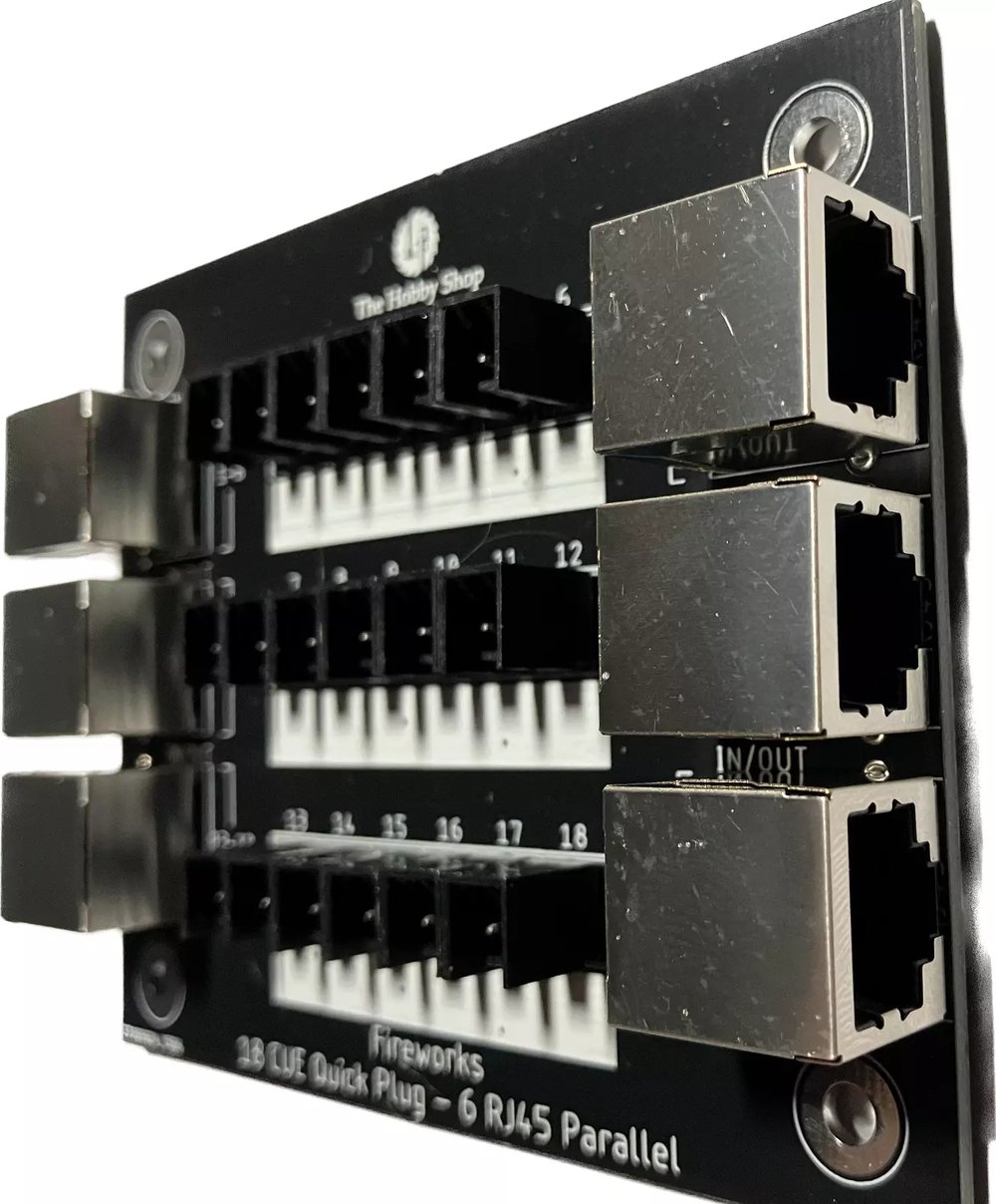 18 CUE Quick Plug - 3 RJ45 IN/OUT